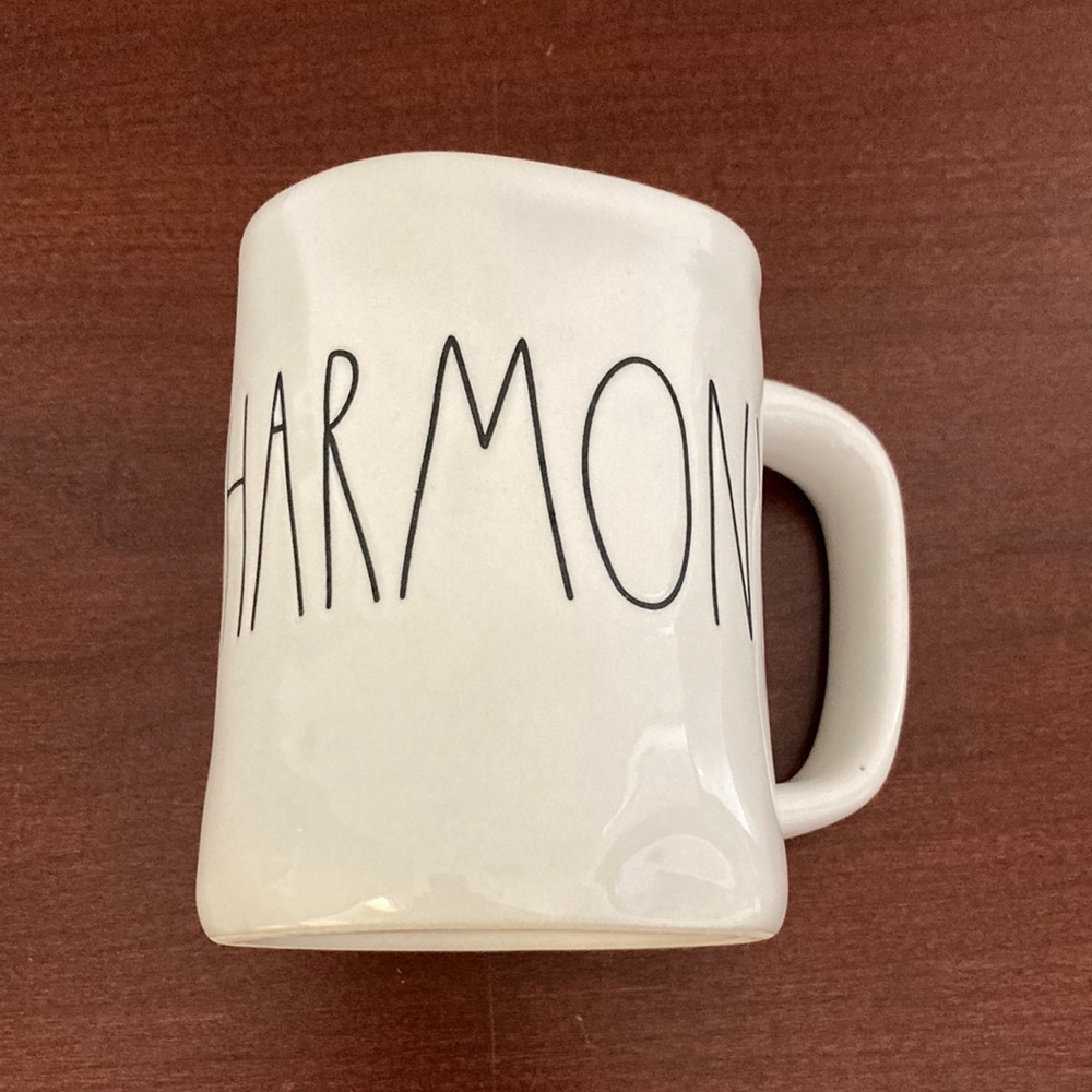 Rae Dunn 16 oz “HARMONY” mug.